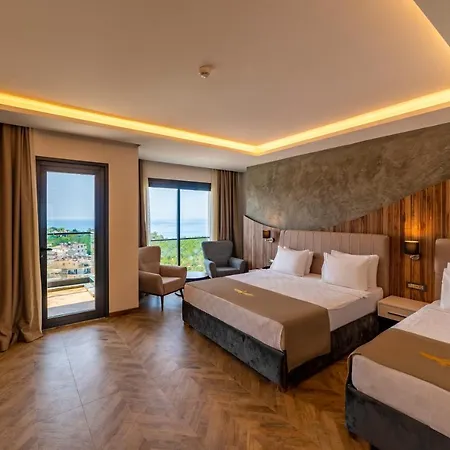 Marıl Otel 5*